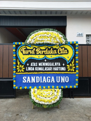 Papan Bunga Duka di Kairatu